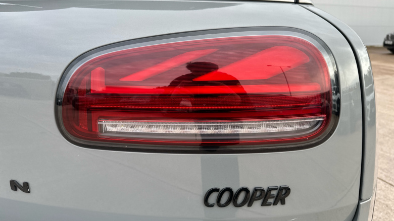 MINI Clubman 1.5 Cooper Sport 6dr Auto [Comfort/Nav+ Pack] Petrol Estate